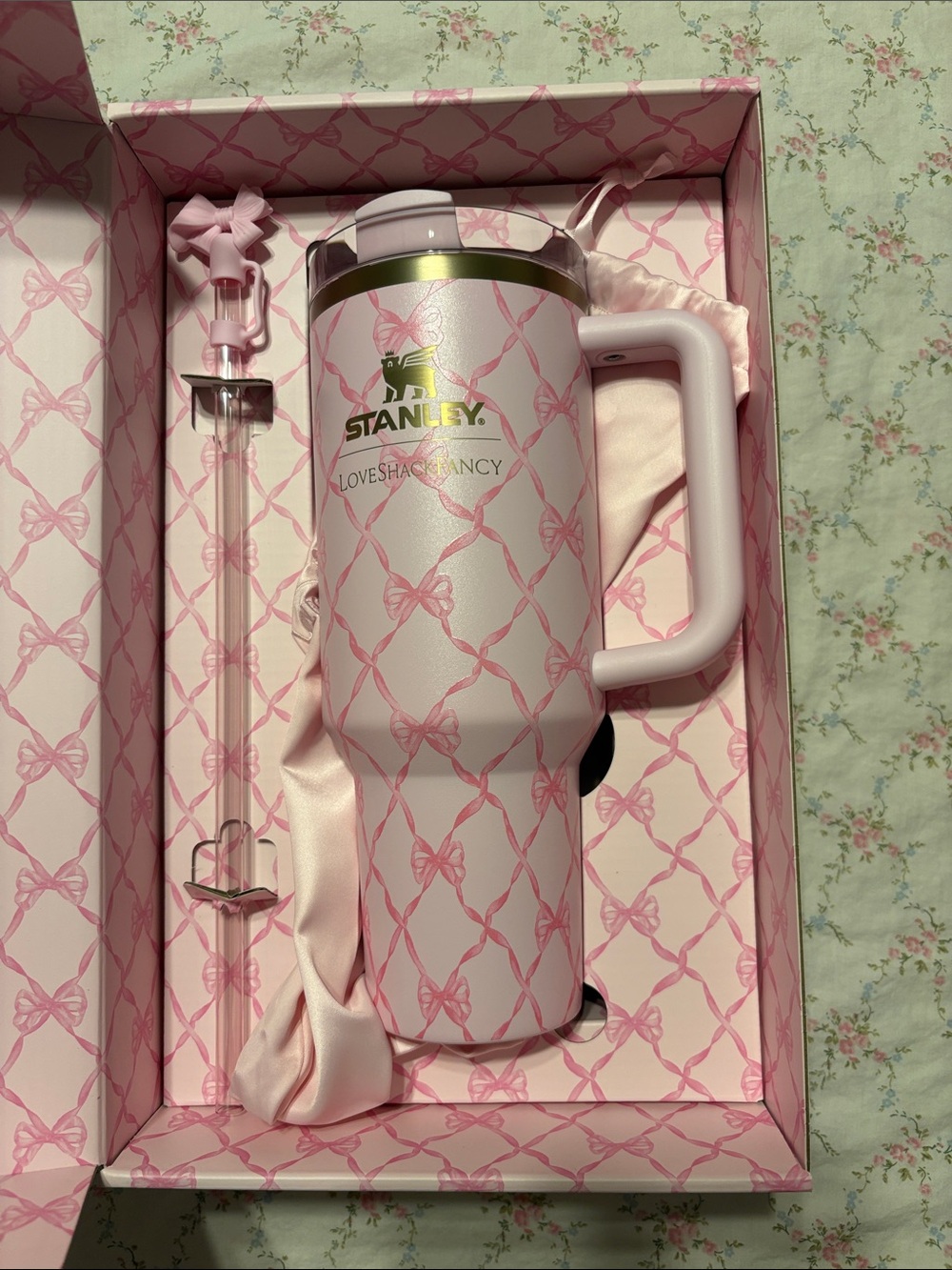 Stanley Pink LoveShackFancy Baby Bow Tumbler with Straw 40oz